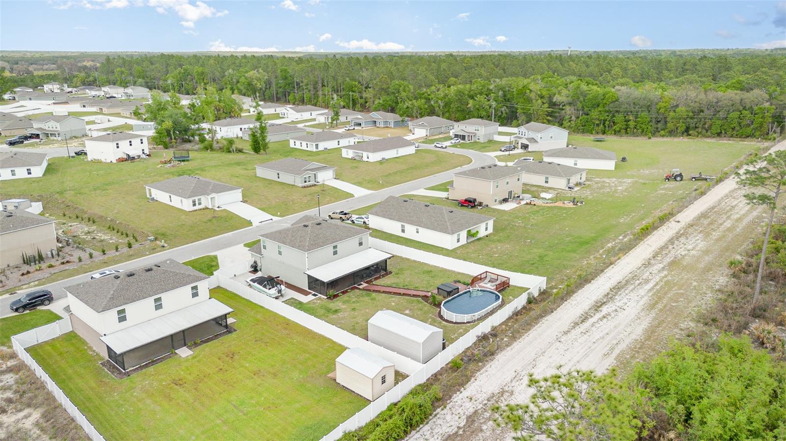 403 RIVER HILL DR, WELAKA, FL, 32193
