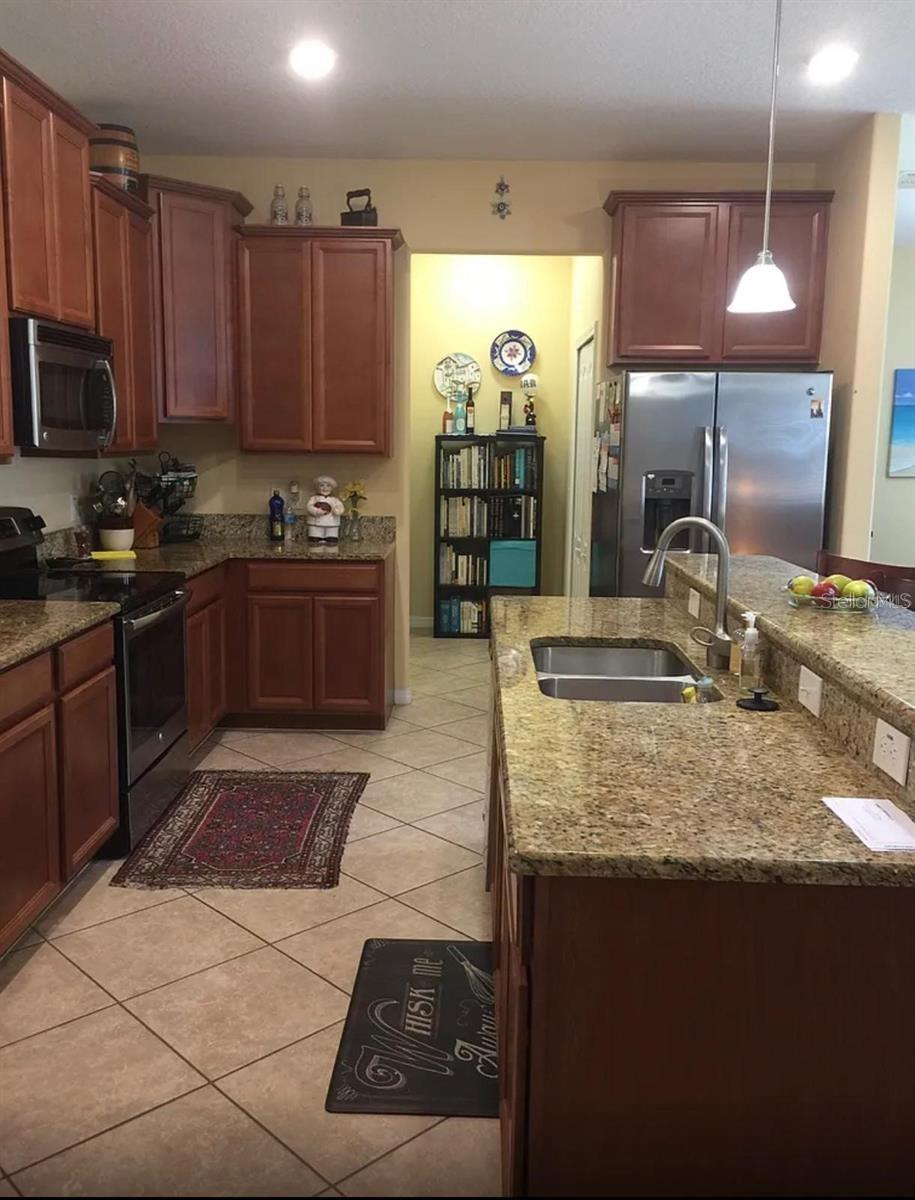 3319 RODRICK CIR, ORLANDO, FL, 32824