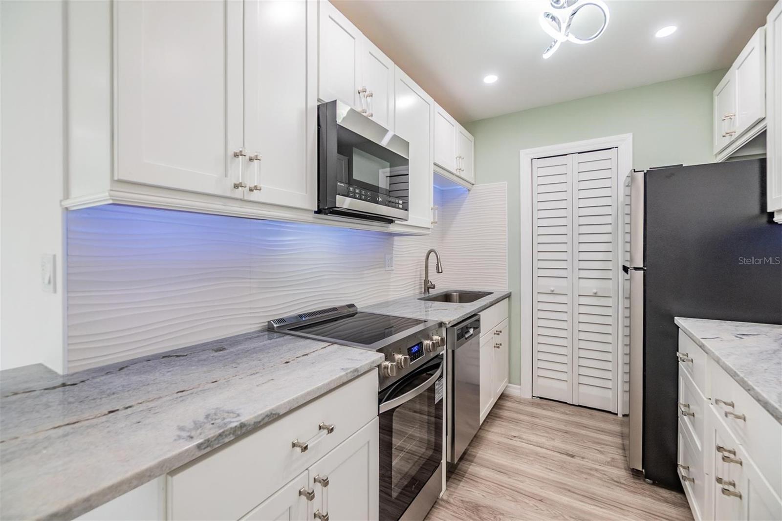 1799 N HIGHLAND AVE #94, CLEARWATER, FL, 33755