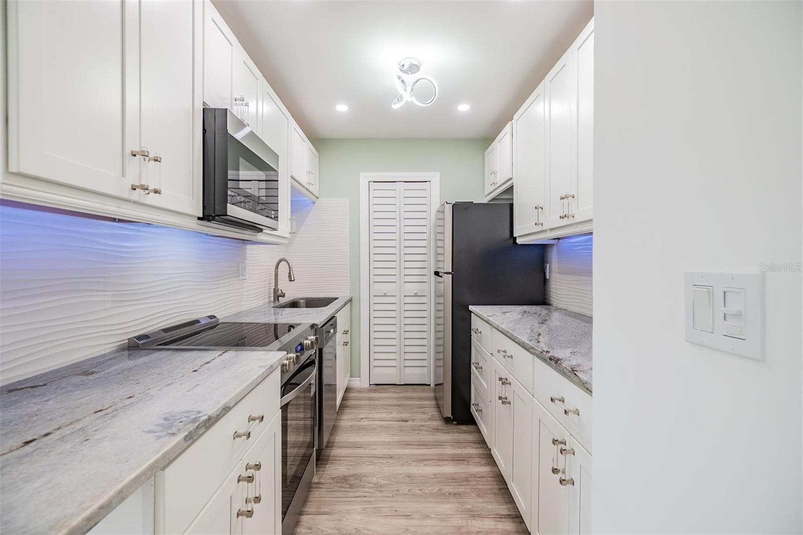 1799 N HIGHLAND AVE #94, CLEARWATER, FL, 33755