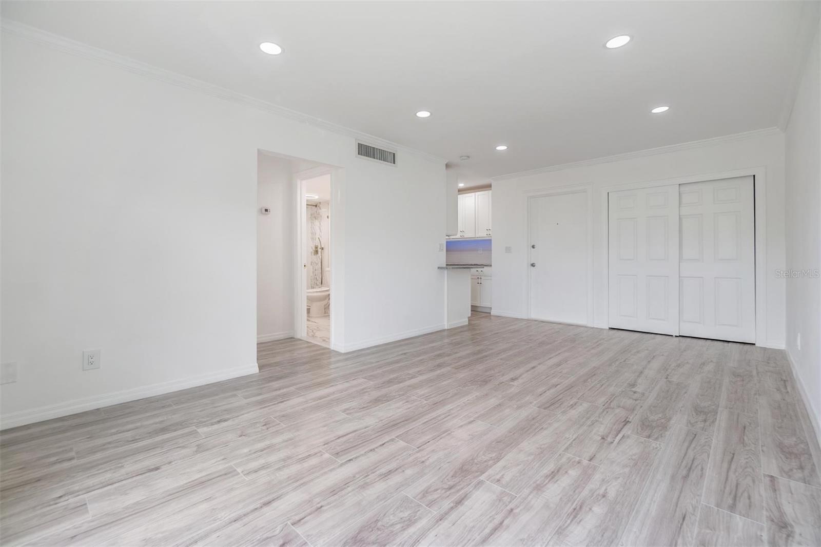 1799 N HIGHLAND AVE #94, CLEARWATER, FL, 33755