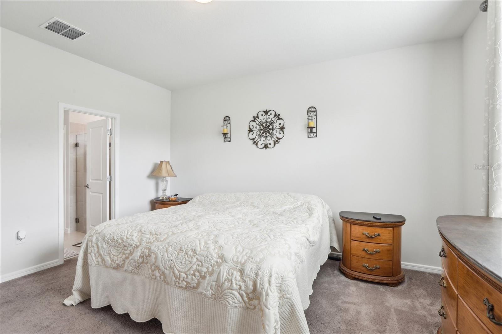 6374 BRADFORD WOODS DR, ZEPHYRHILLS, FL, 33542