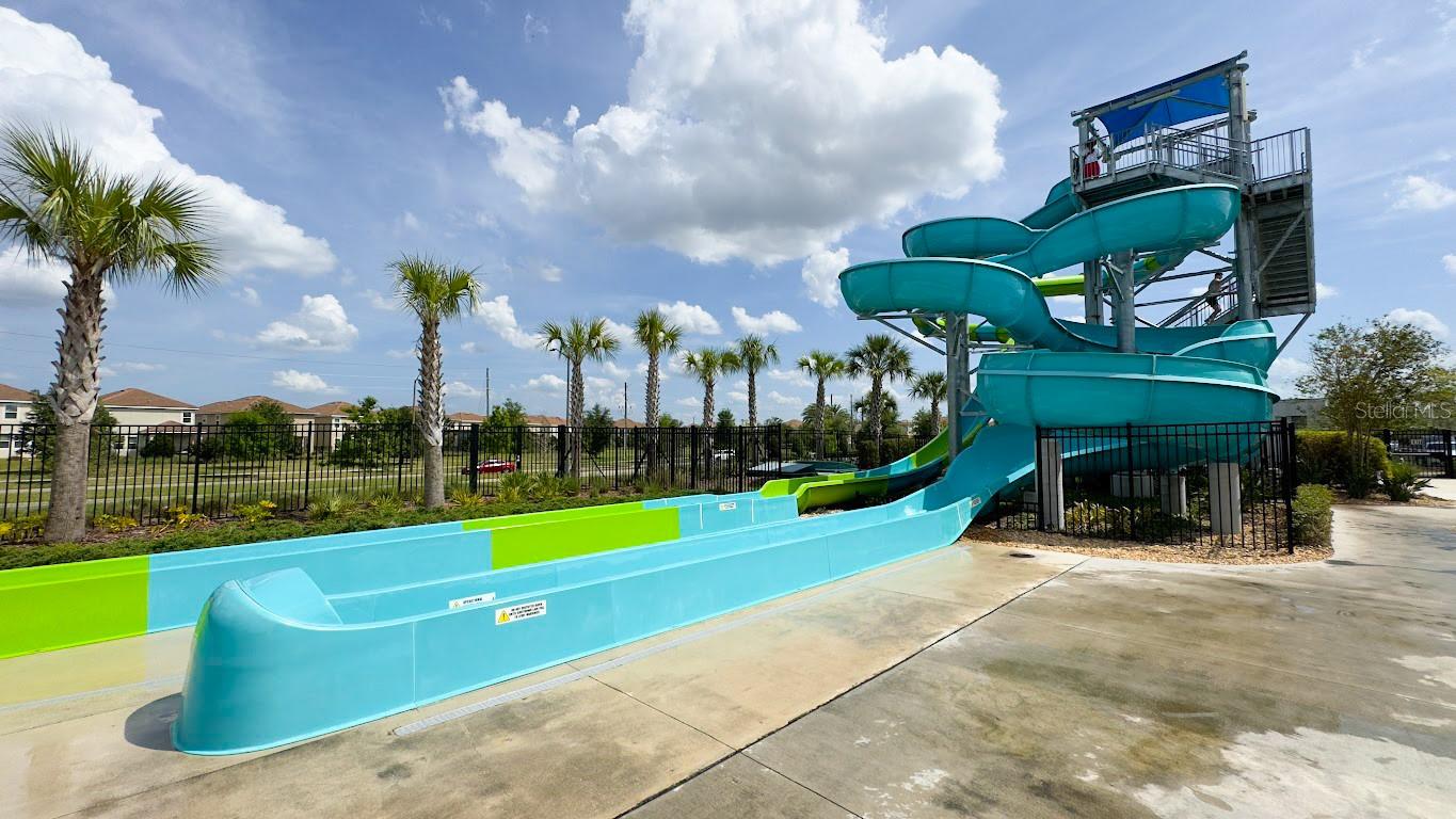 8912 CABOT CLIFFS DR, DAVENPORT, FL, 33896
