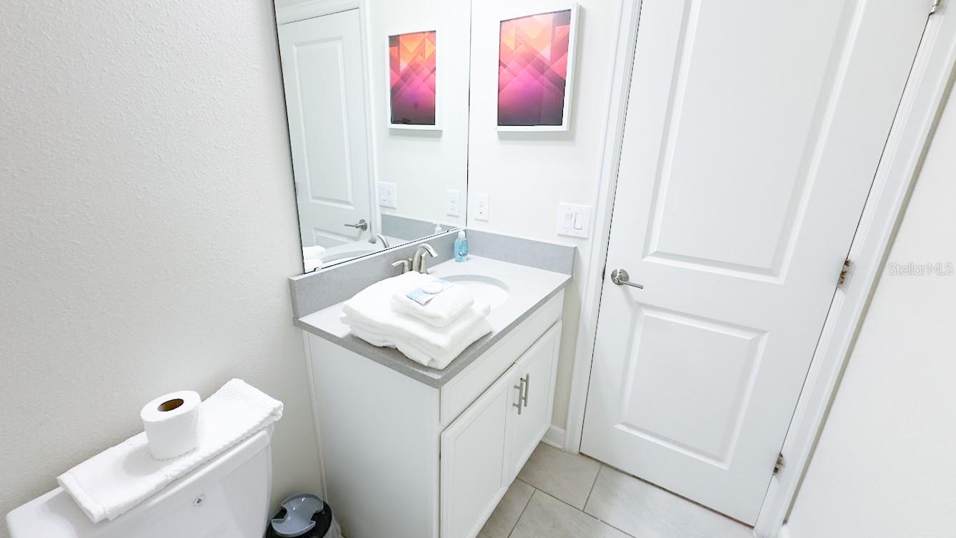 8912 CABOT CLIFFS DR, DAVENPORT, FL, 33896