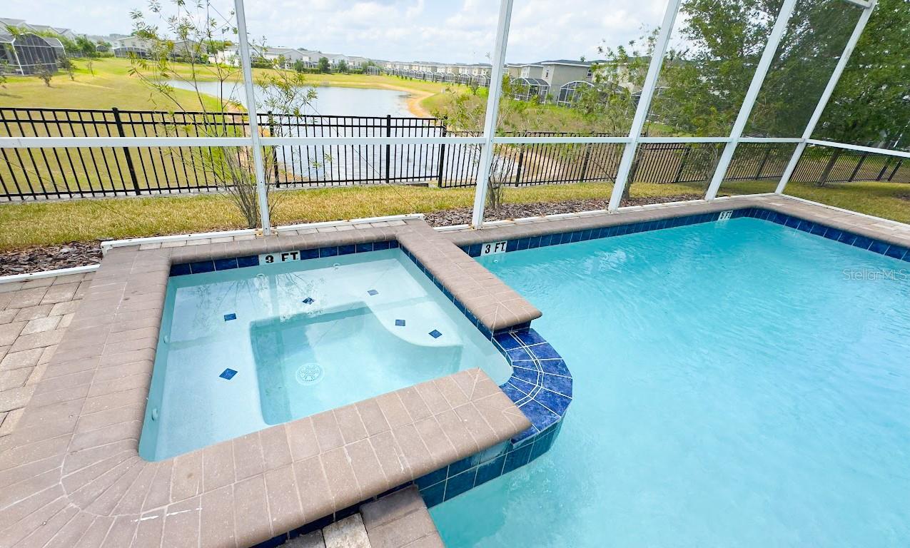8912 CABOT CLIFFS DR, DAVENPORT, FL, 33896