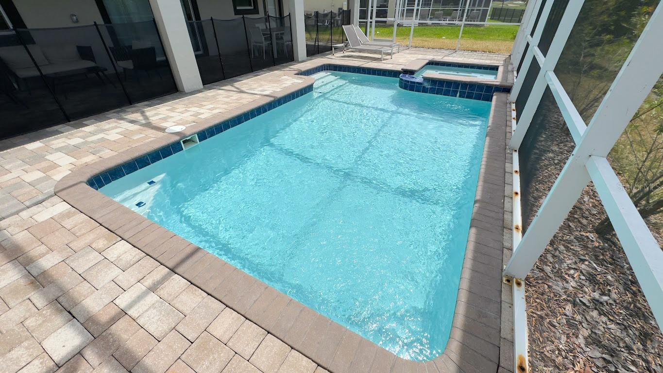 8912 CABOT CLIFFS DR, DAVENPORT, FL, 33896