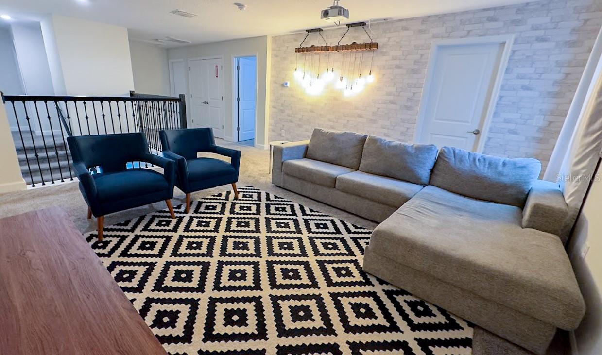 8912 CABOT CLIFFS DR, DAVENPORT, FL, 33896