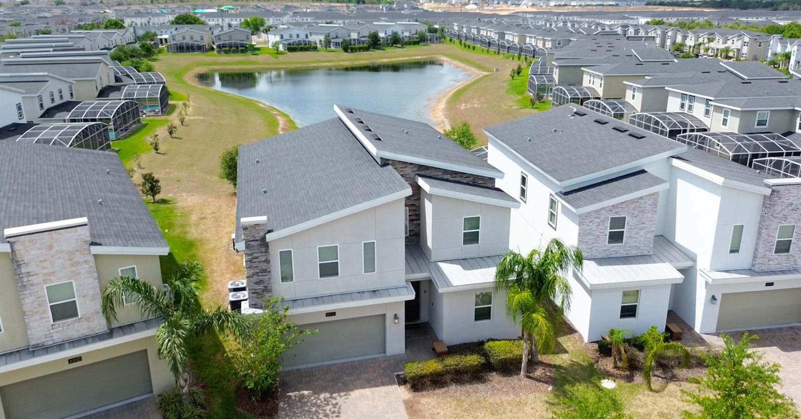 8912 CABOT CLIFFS DR, DAVENPORT, FL, 33896
