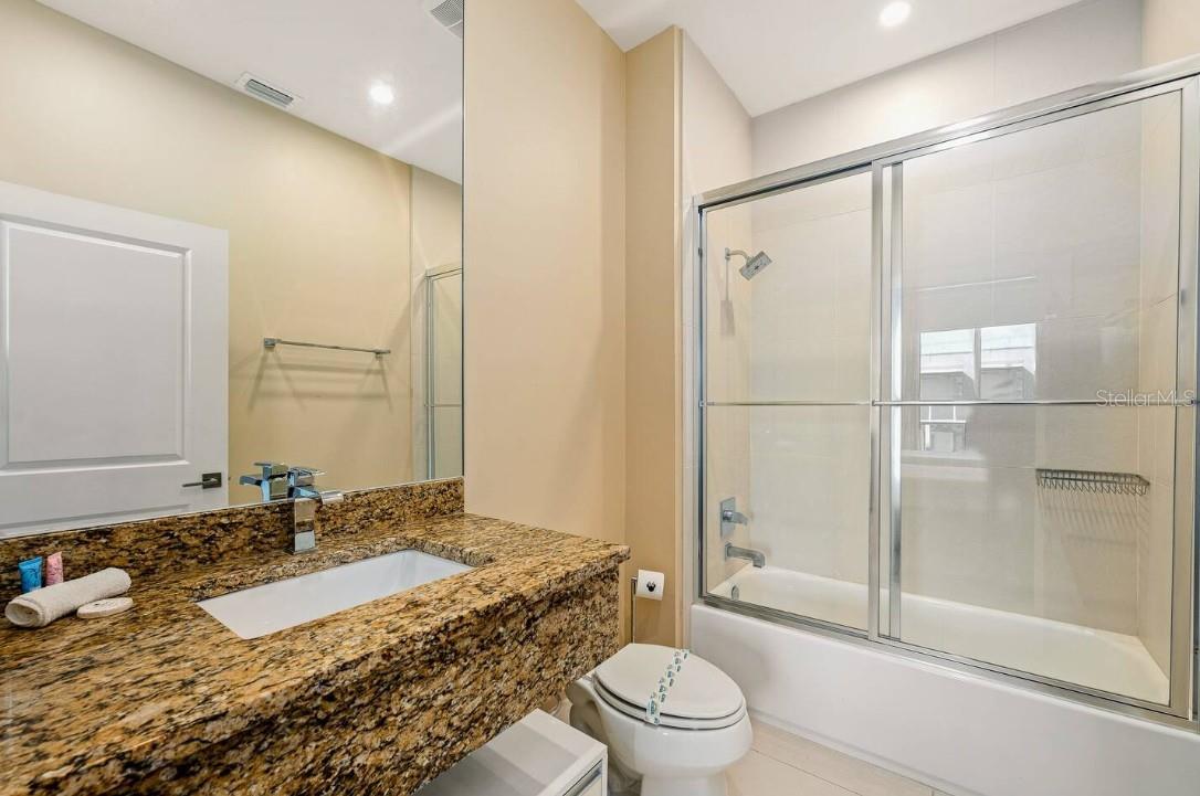 3228 BRASILIA AVE, KISSIMMEE, FL, 34747