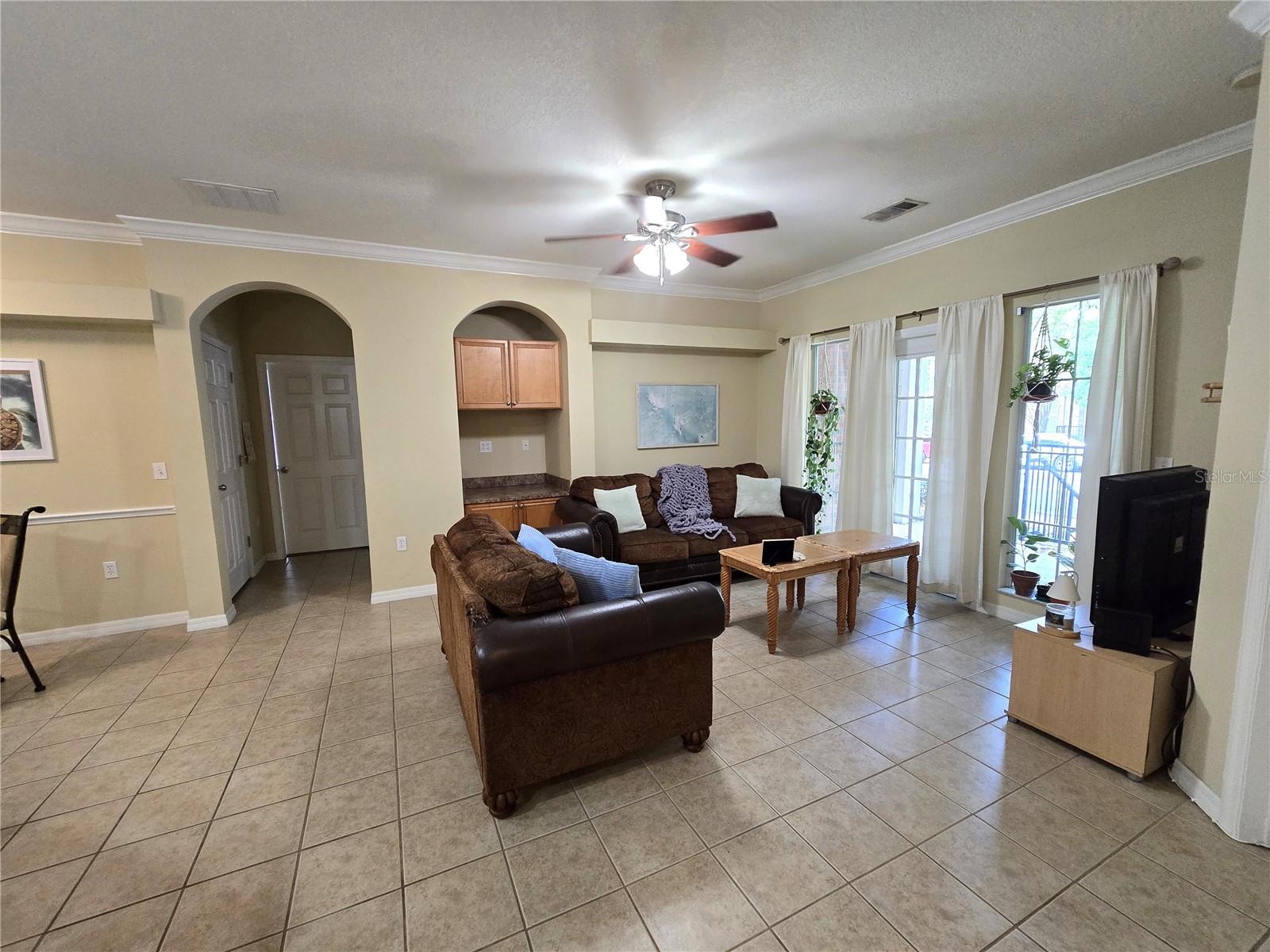 1235 SW 9TH RD #104, GAINESVILLE, FL, 32601