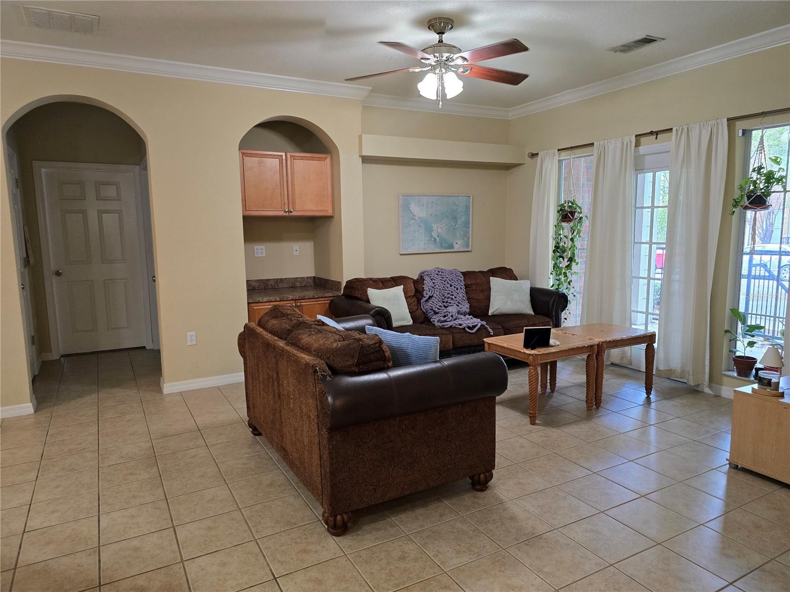 1235 SW 9TH RD #104, GAINESVILLE, FL, 32601