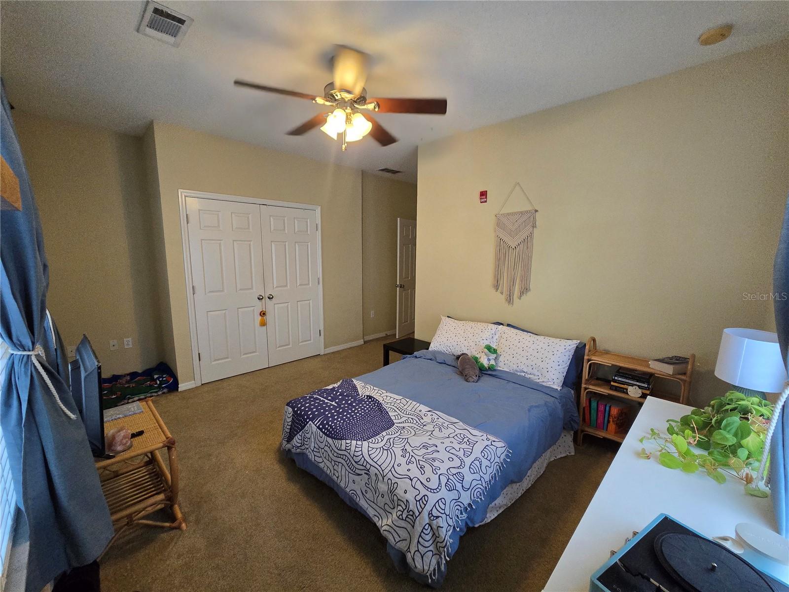 1235 SW 9TH RD #104, GAINESVILLE, FL, 32601