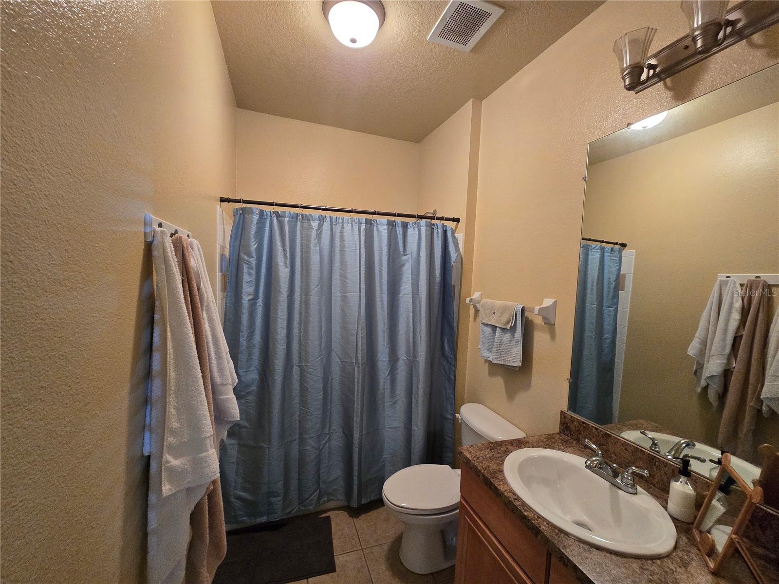1235 SW 9TH RD #104, GAINESVILLE, FL, 32601