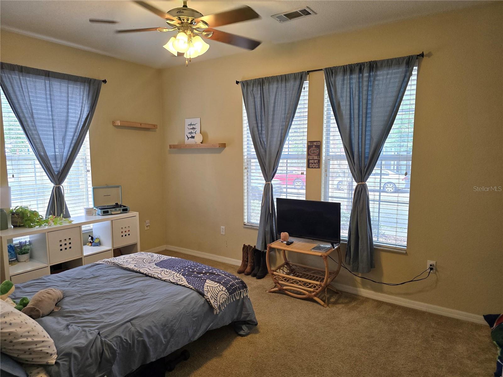 1235 SW 9TH RD #104, GAINESVILLE, FL, 32601