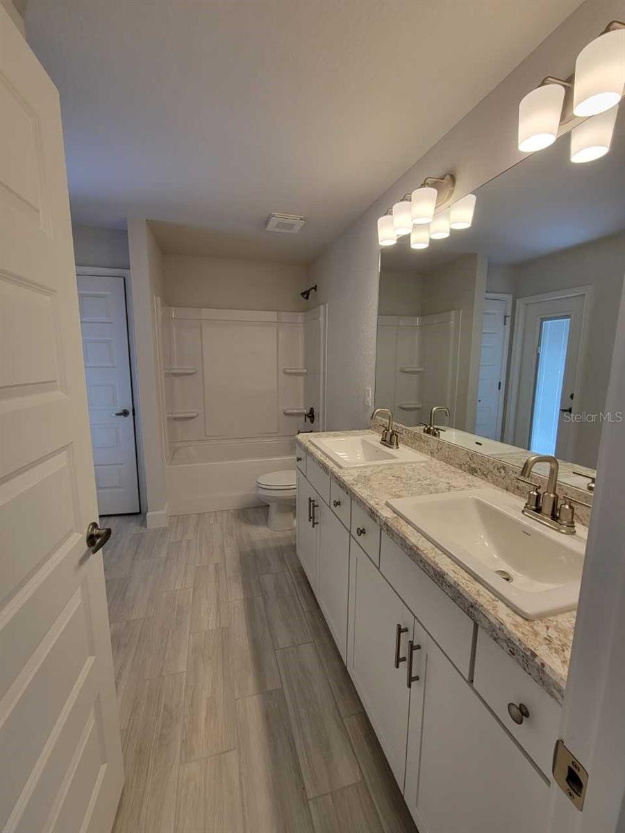 6104 SW 147TH STREET RD, OCALA, FL, 34473