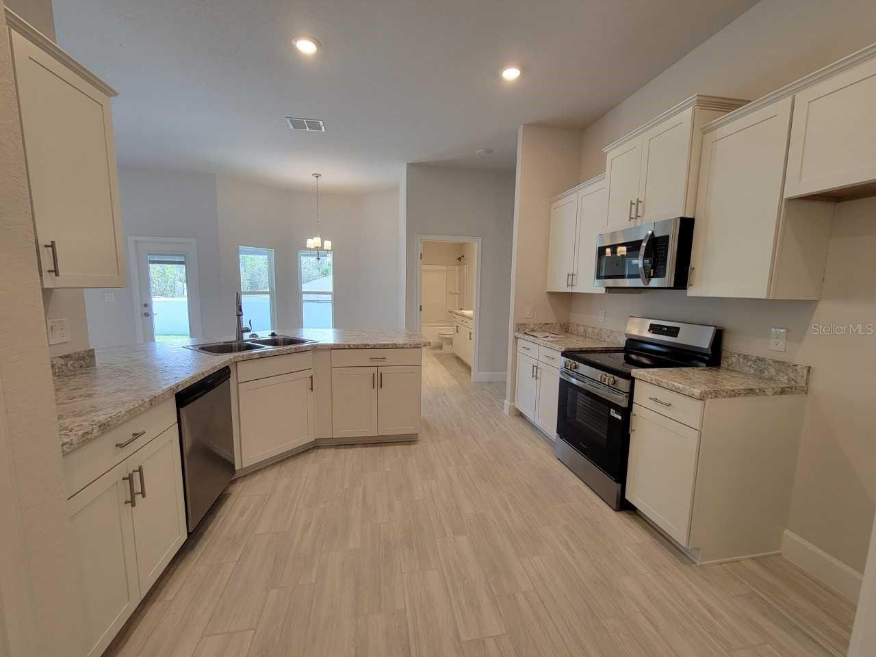 6104 SW 147TH STREET RD, OCALA, FL, 34473