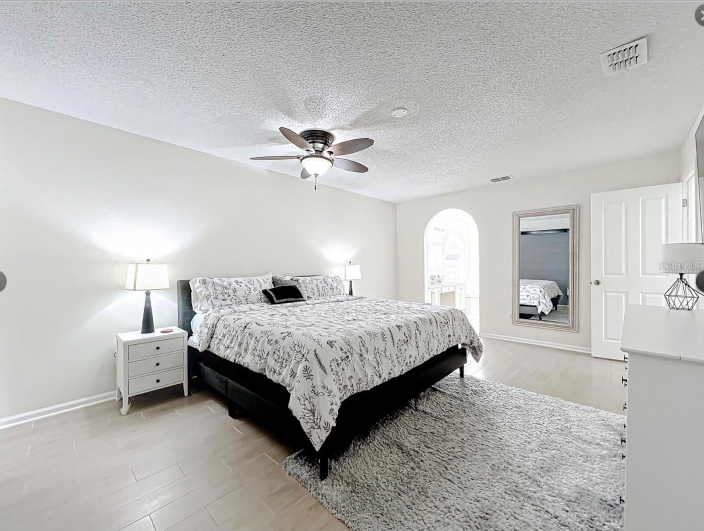 17528 E APSHAWA RD, MINNEOLA, FL, 34715