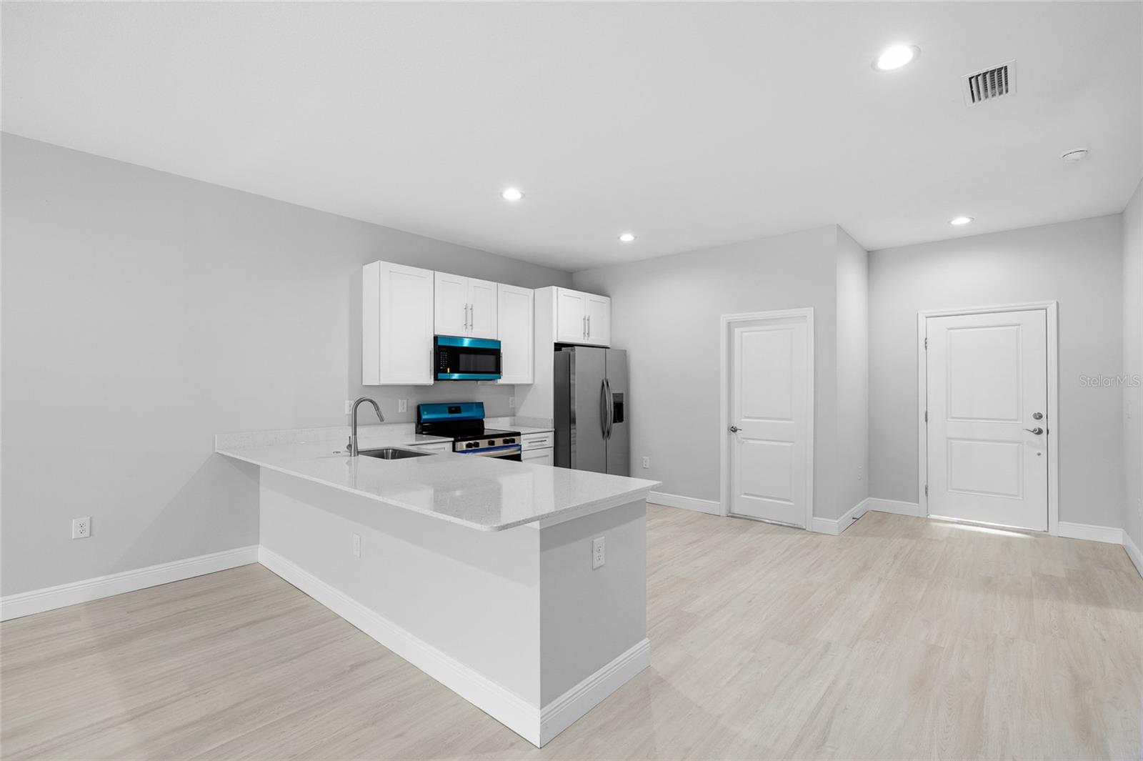 10024 COCOA BEACH ST, PORT CHARLOTTE, FL, 33981