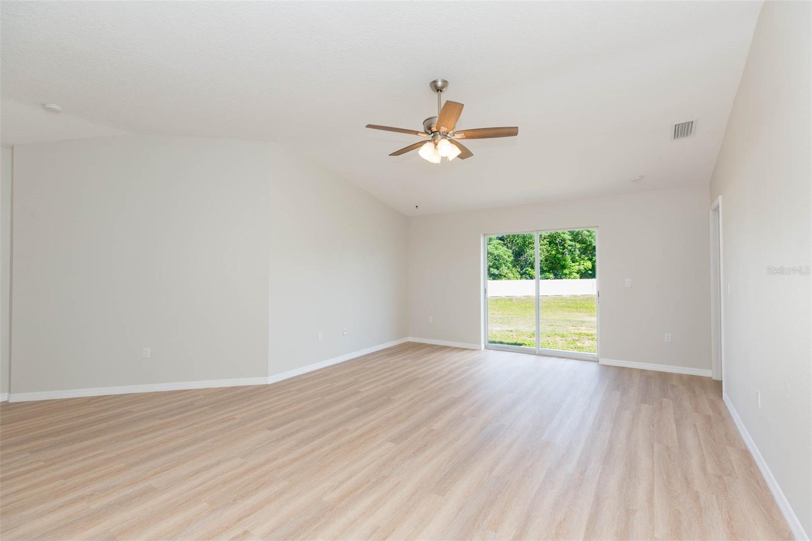 7939 MERCHANTVILLE CIR, ZEPHYRHILLS, FL, 33540