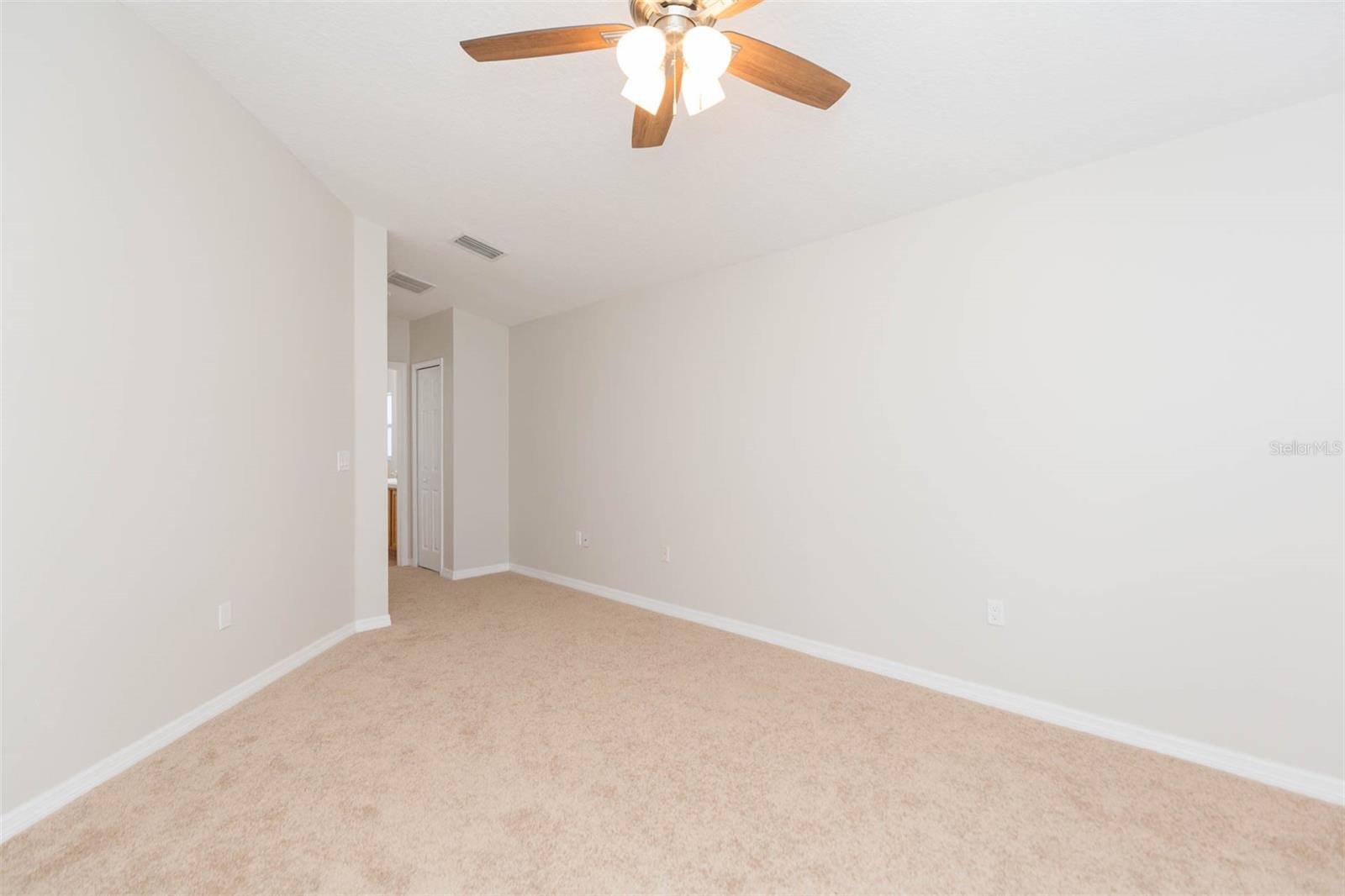 7939 MERCHANTVILLE CIR, ZEPHYRHILLS, FL, 33540