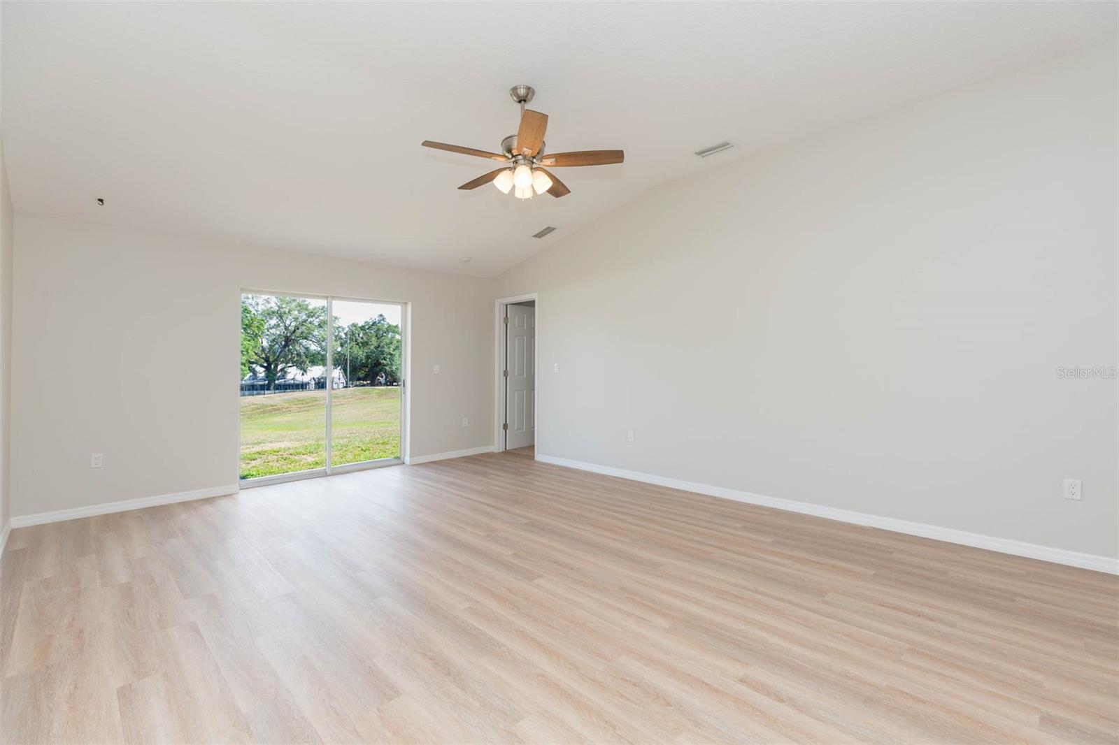 7939 MERCHANTVILLE CIR, ZEPHYRHILLS, FL, 33540