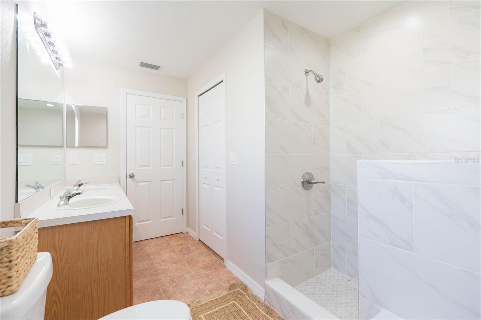 7939 MERCHANTVILLE CIR, ZEPHYRHILLS, FL, 33540