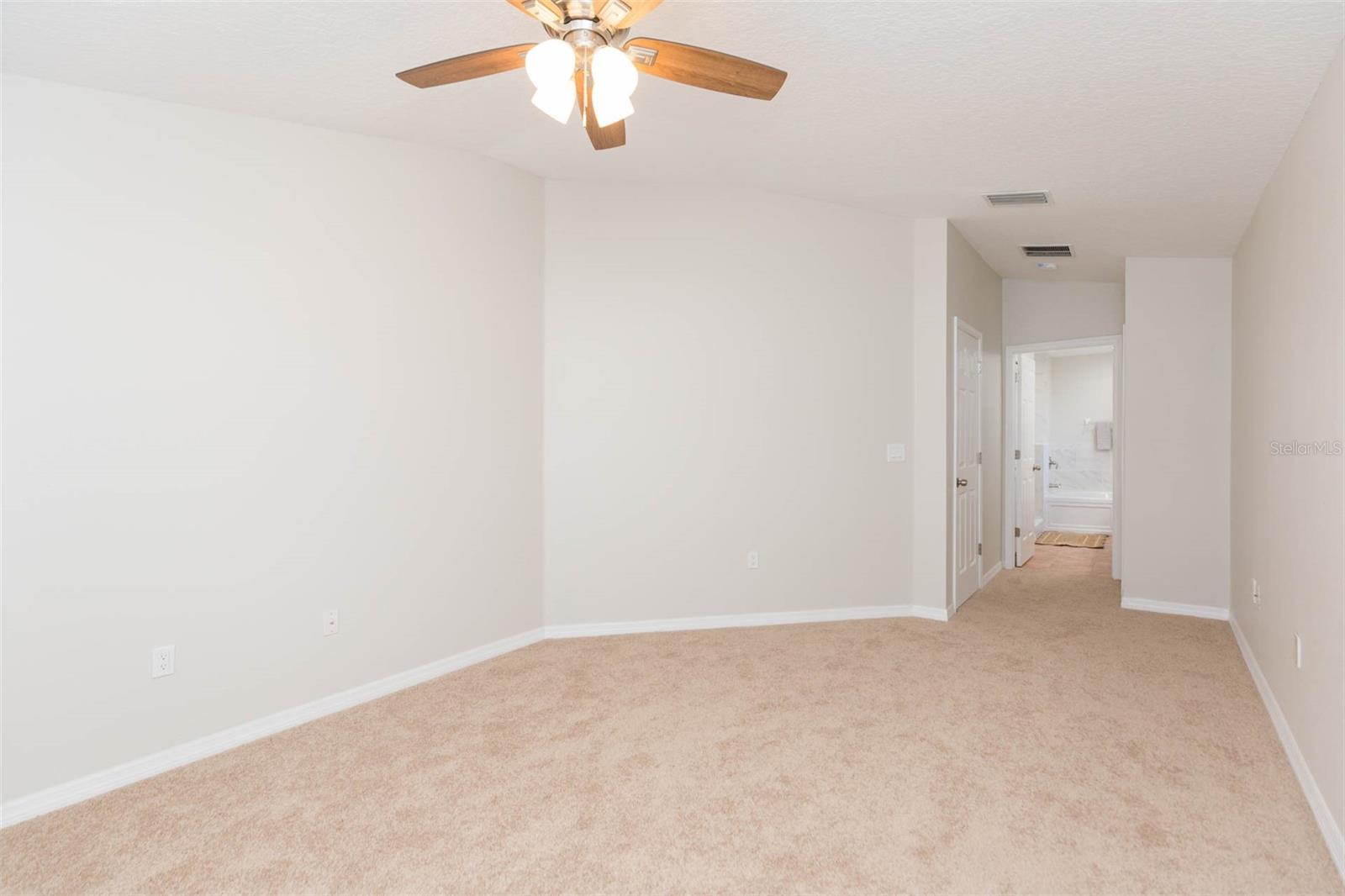 7939 MERCHANTVILLE CIR, ZEPHYRHILLS, FL, 33540