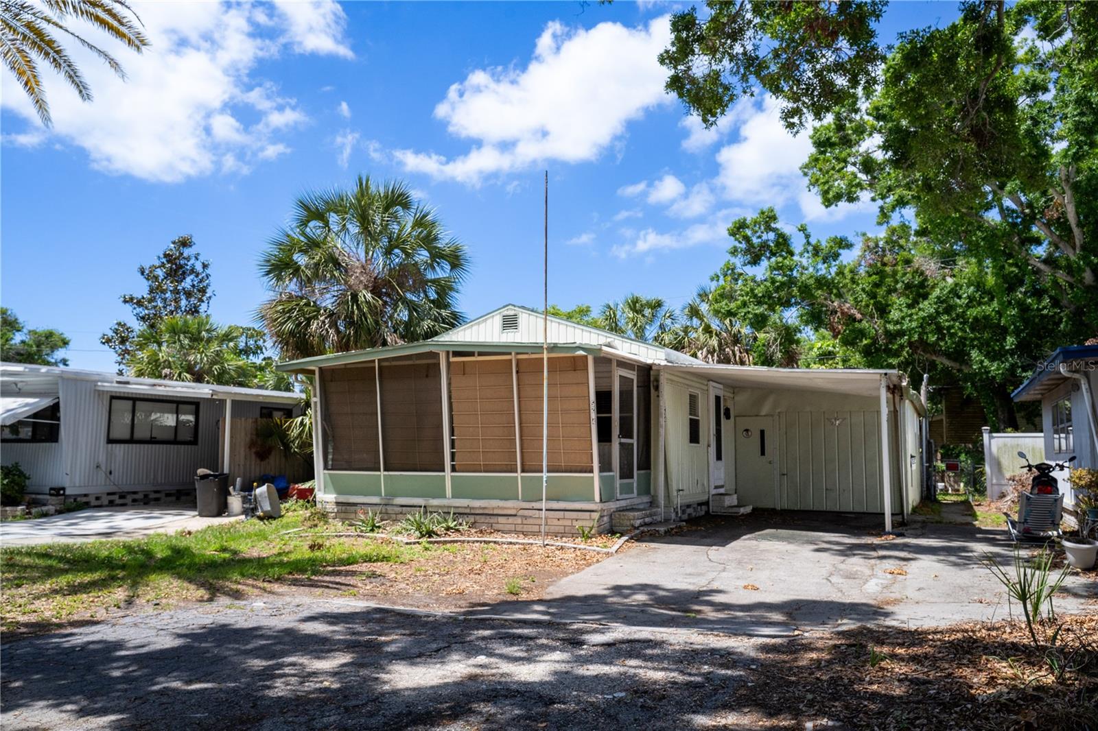5204 YELLOW PINE ST N, ST PETERSBURG, FL, 33709