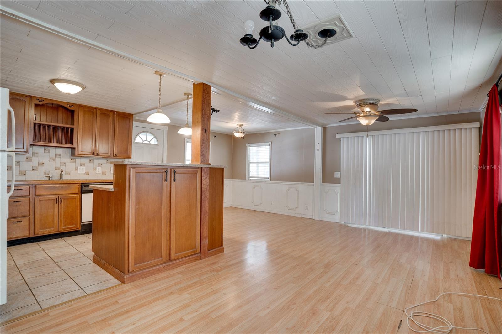 5204 YELLOW PINE ST N, ST PETERSBURG, FL, 33709