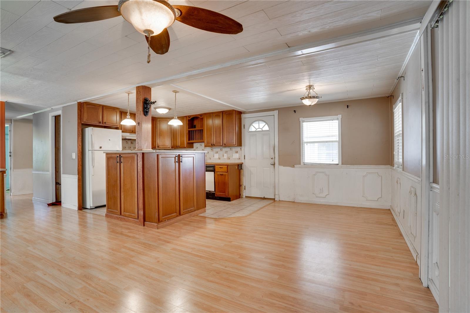 5204 YELLOW PINE ST N, ST PETERSBURG, FL, 33709