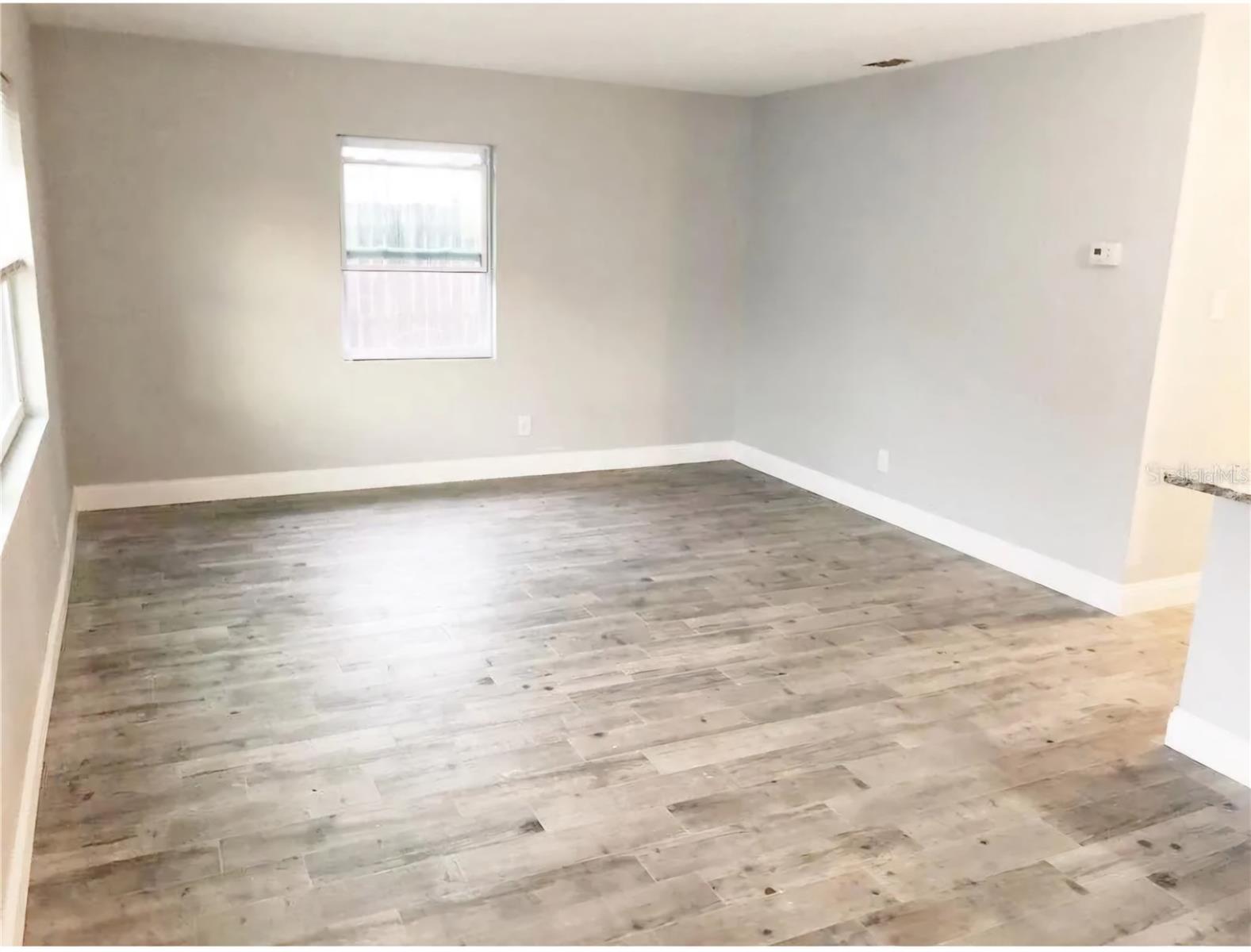 4009 E HENRY AVE, TAMPA, FL, 33610