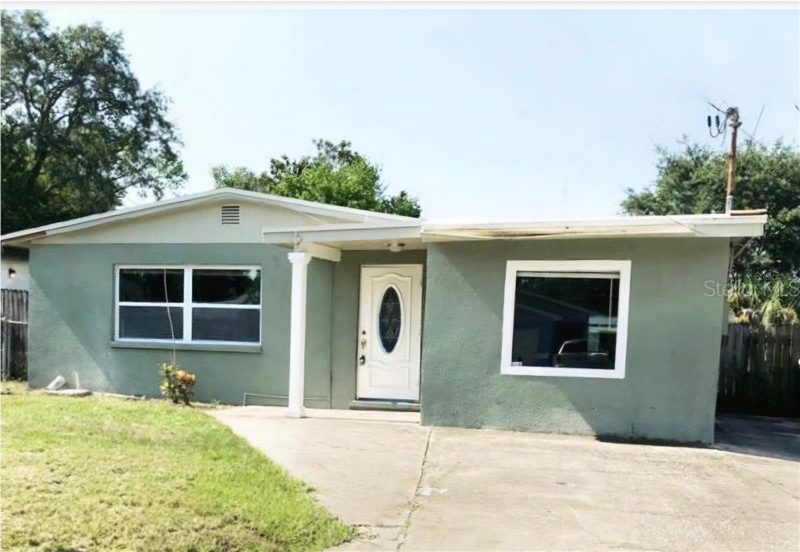 4009 E HENRY AVE, TAMPA, FL, 33610
