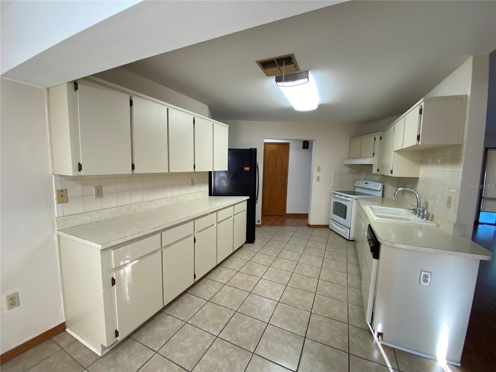 12824 LAKE TREE LN, HUDSON, FL, 34669