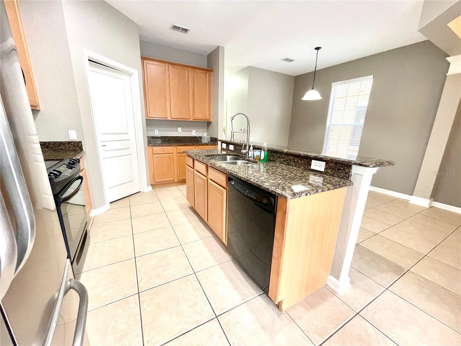 7727 FAIRGROVE AVE, WINDERMERE, FL, 34786