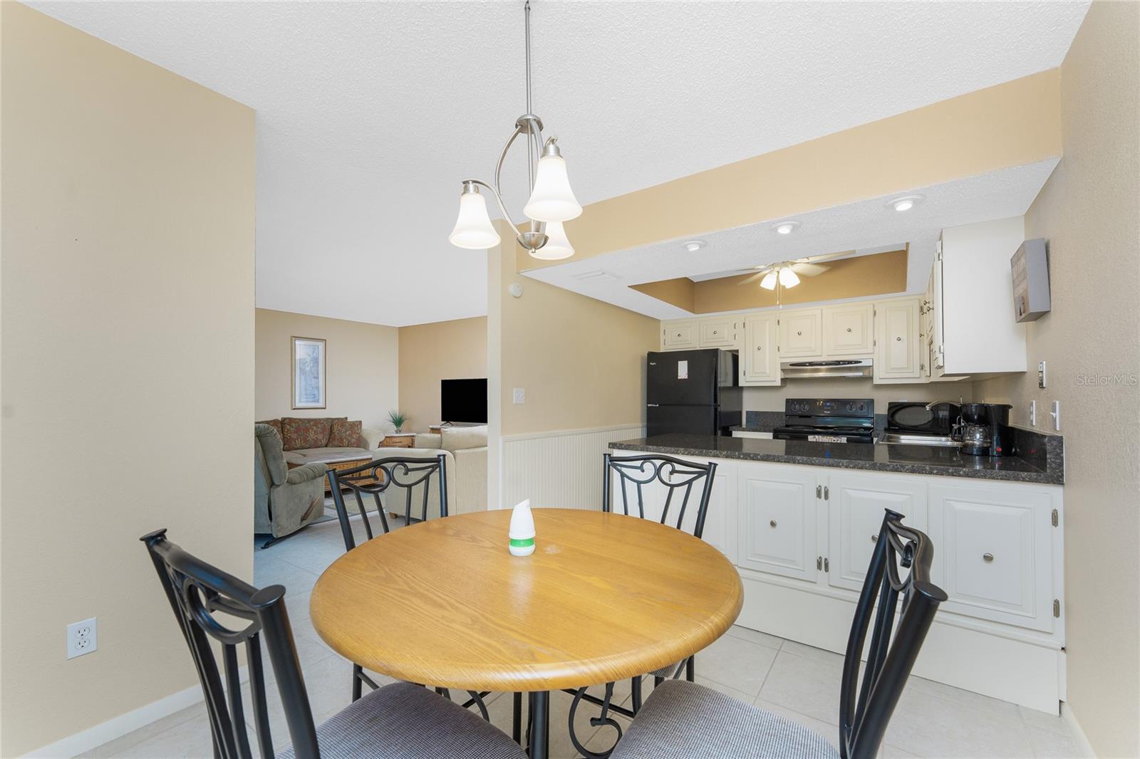 3586 CAPE HAZE DR N #B6, ROTONDA WEST, FL, 33947