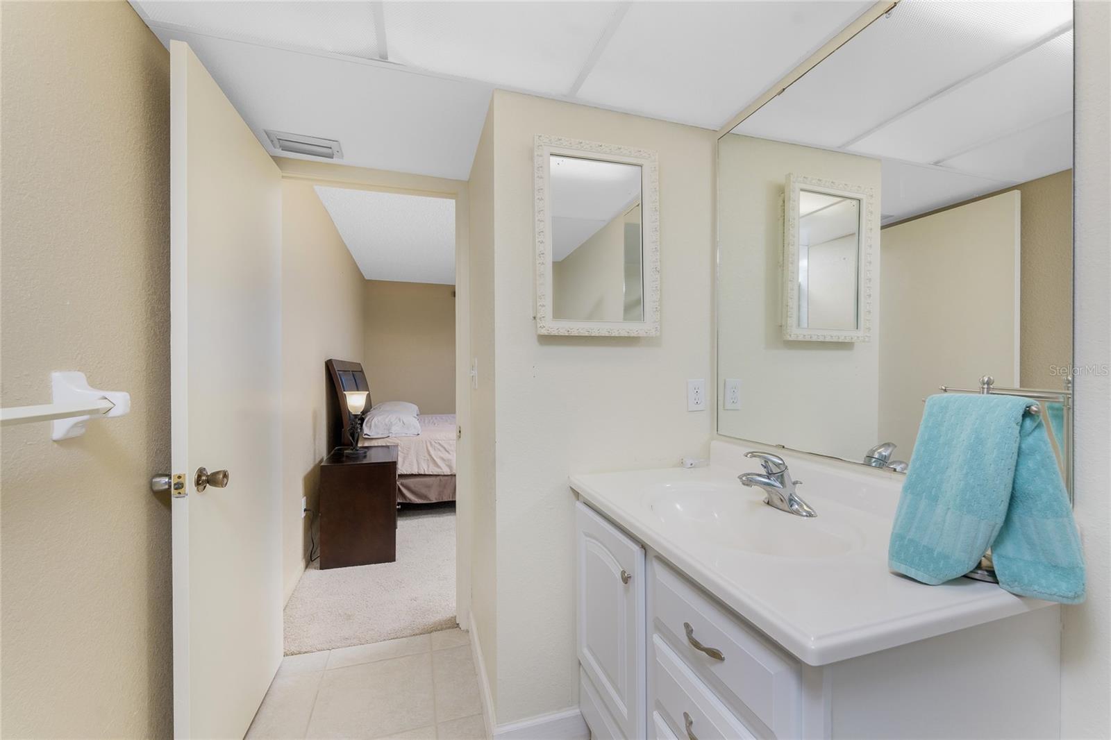 3586 CAPE HAZE DR N #B6, ROTONDA WEST, FL, 33947