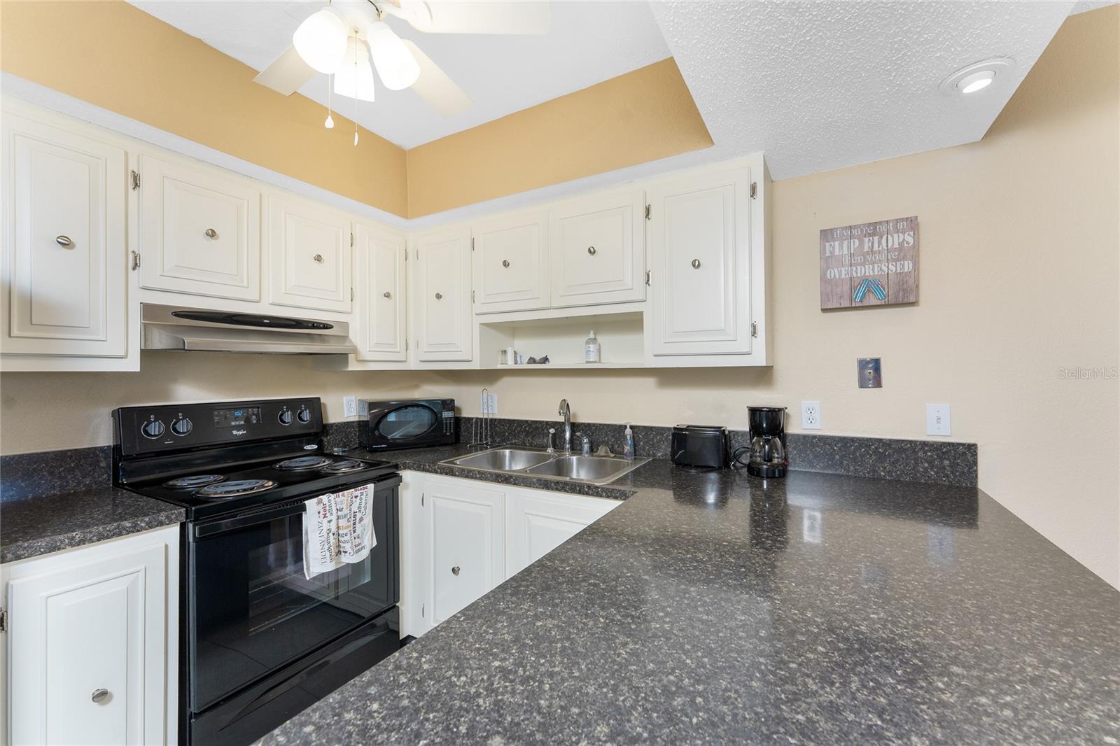 3586 CAPE HAZE DR N #B6, ROTONDA WEST, FL, 33947