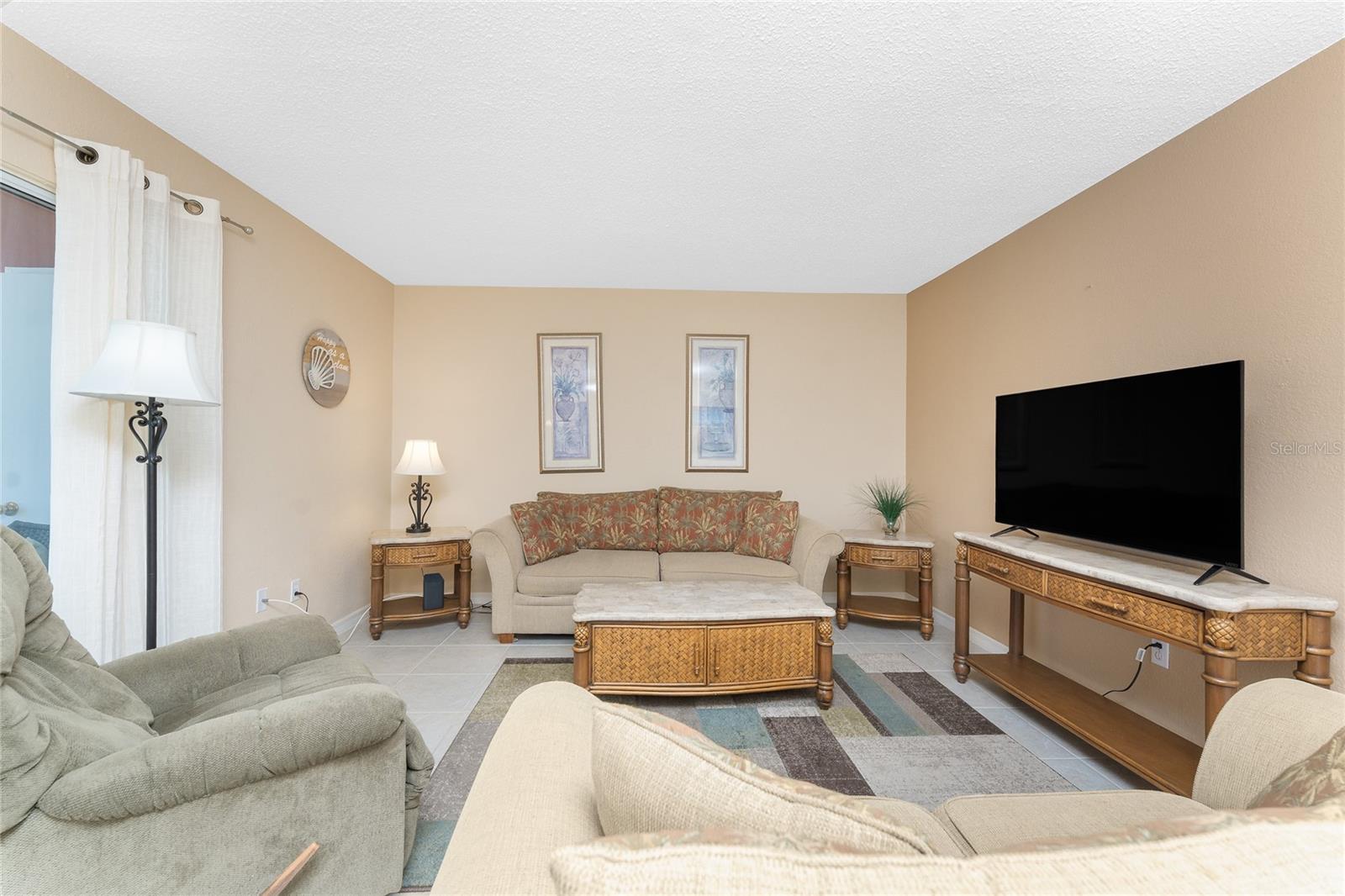 3586 CAPE HAZE DR N #B6, ROTONDA WEST, FL, 33947