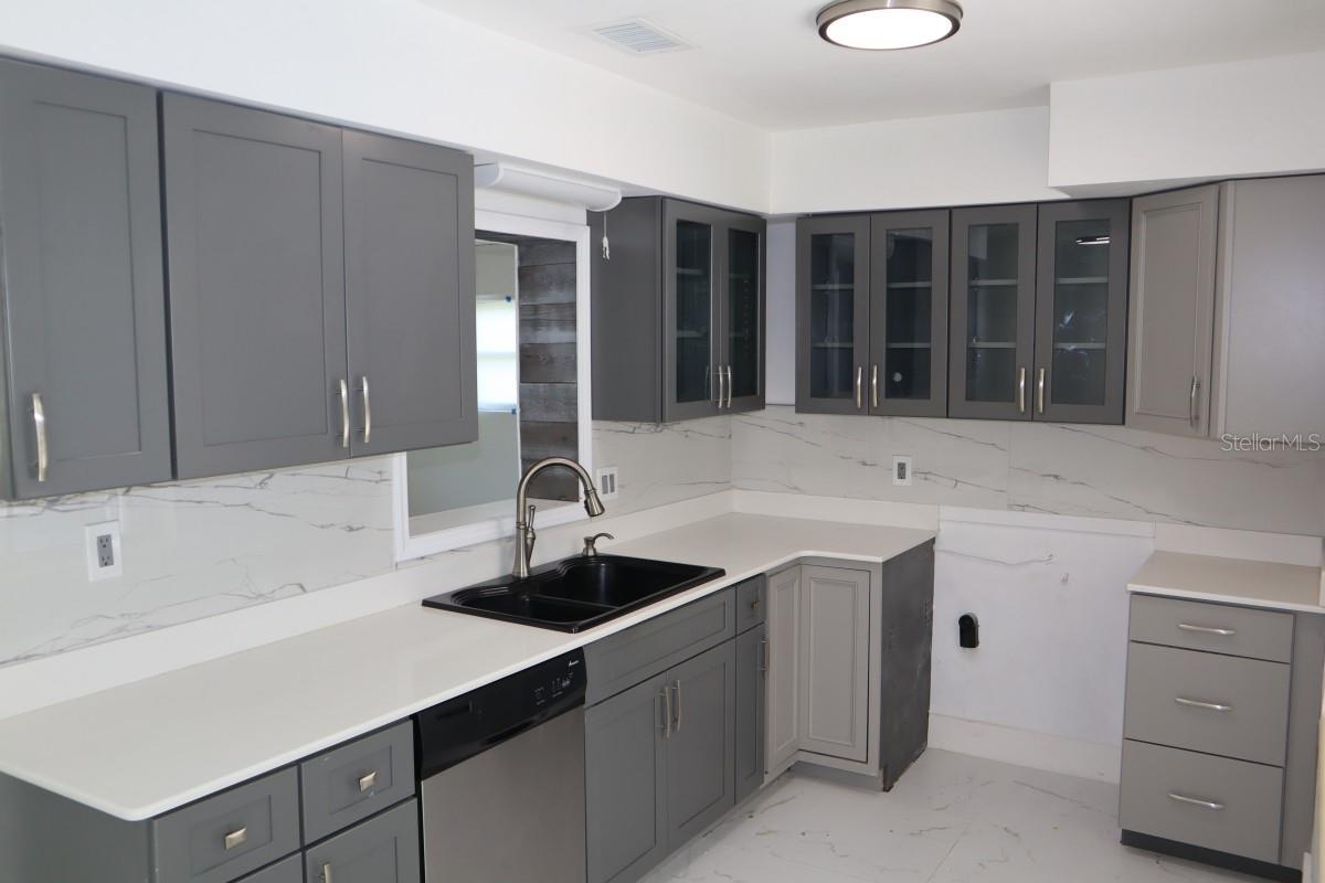 124 AUBURN RD, AUBURNDALE, FL, 33823
