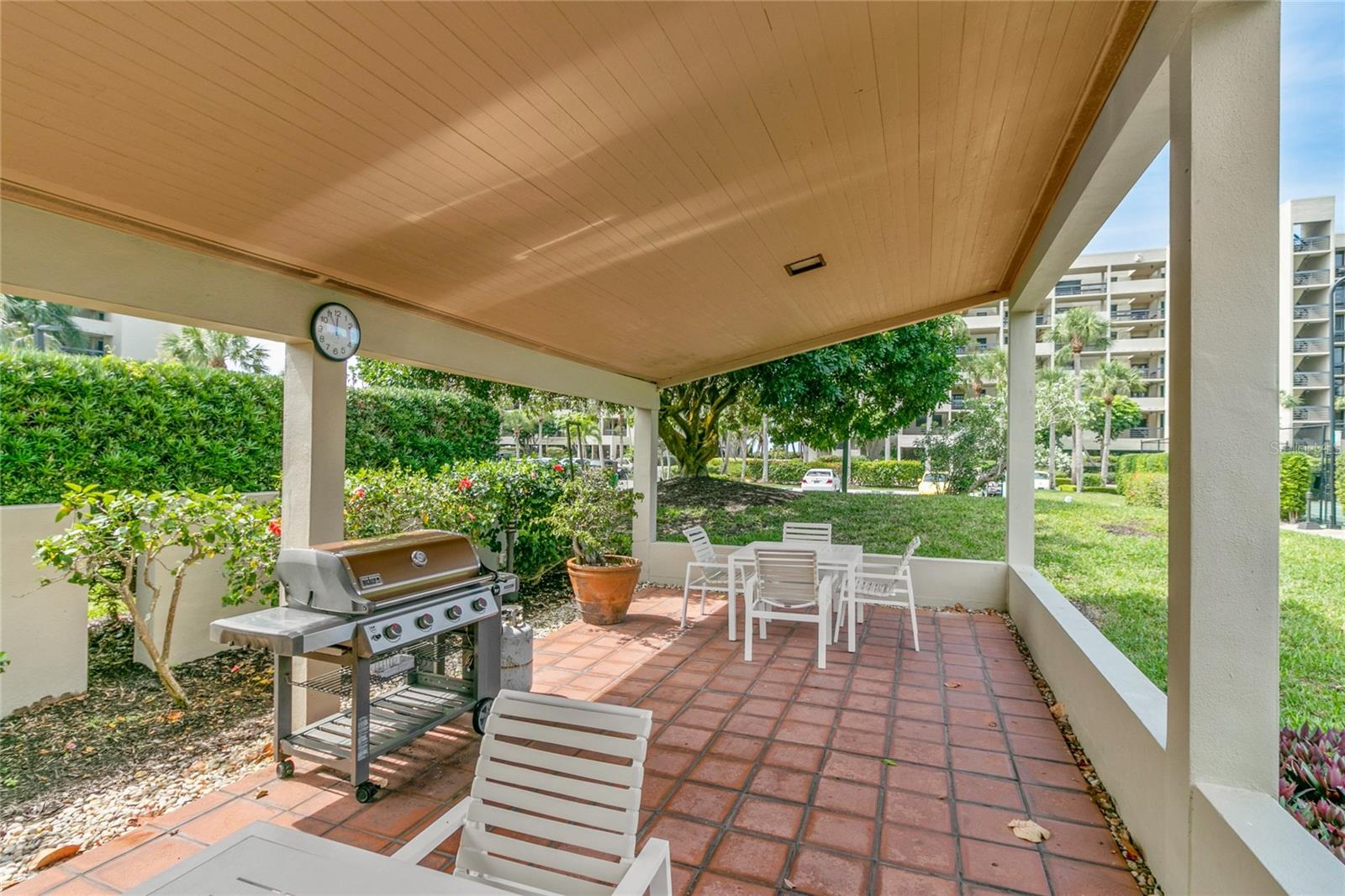 1045 GULF OF MEXICO DR #205, LONGBOAT KEY, FL, 34228