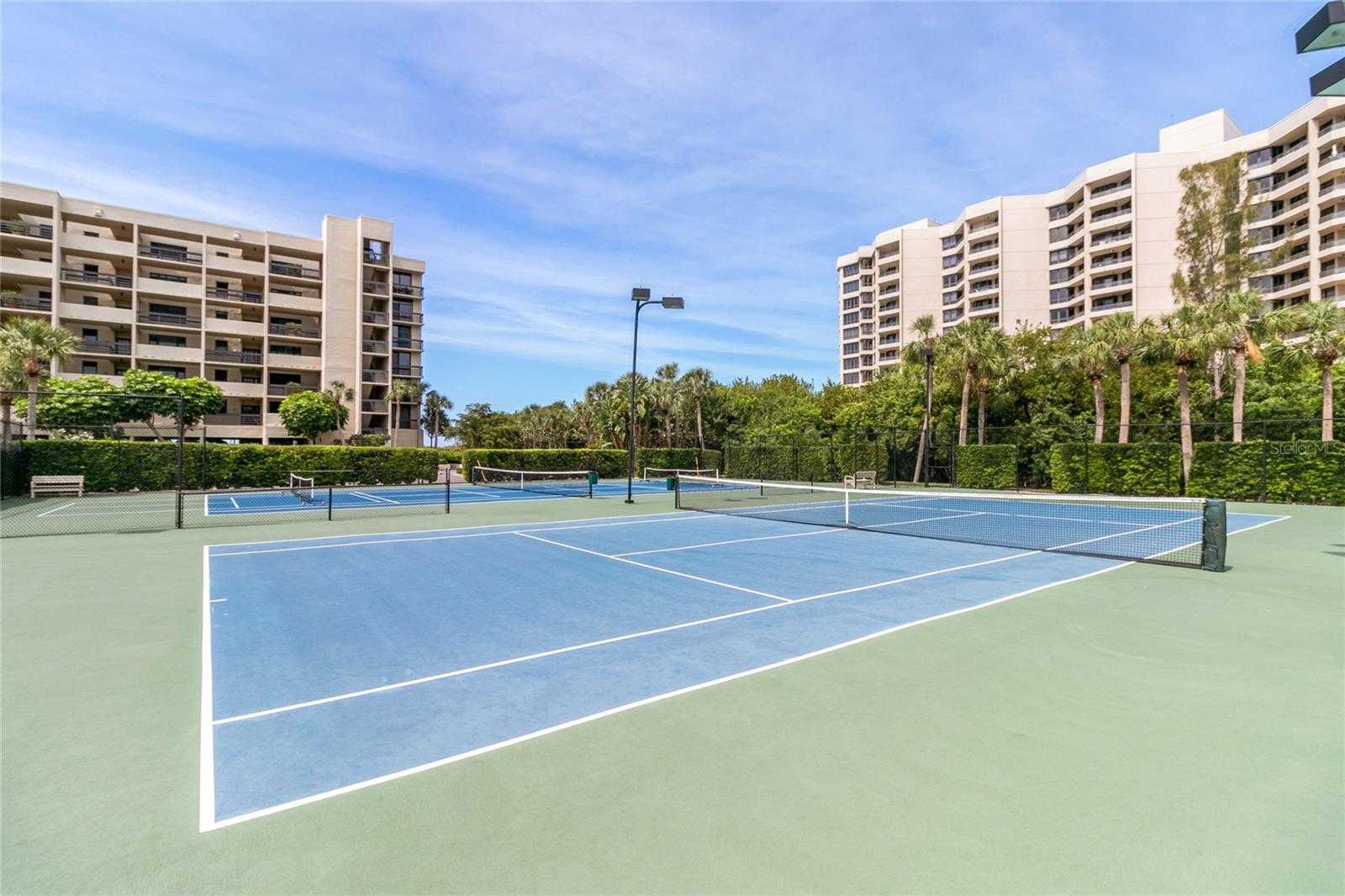 1045 GULF OF MEXICO DR #205, LONGBOAT KEY, FL, 34228