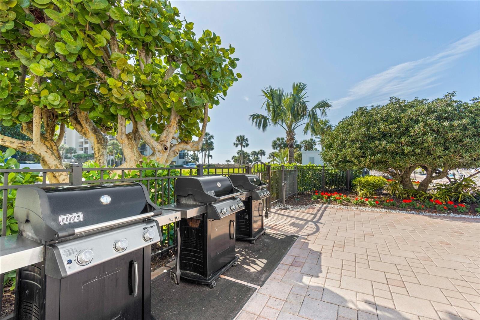 1045 GULF OF MEXICO DR #205, LONGBOAT KEY, FL, 34228
