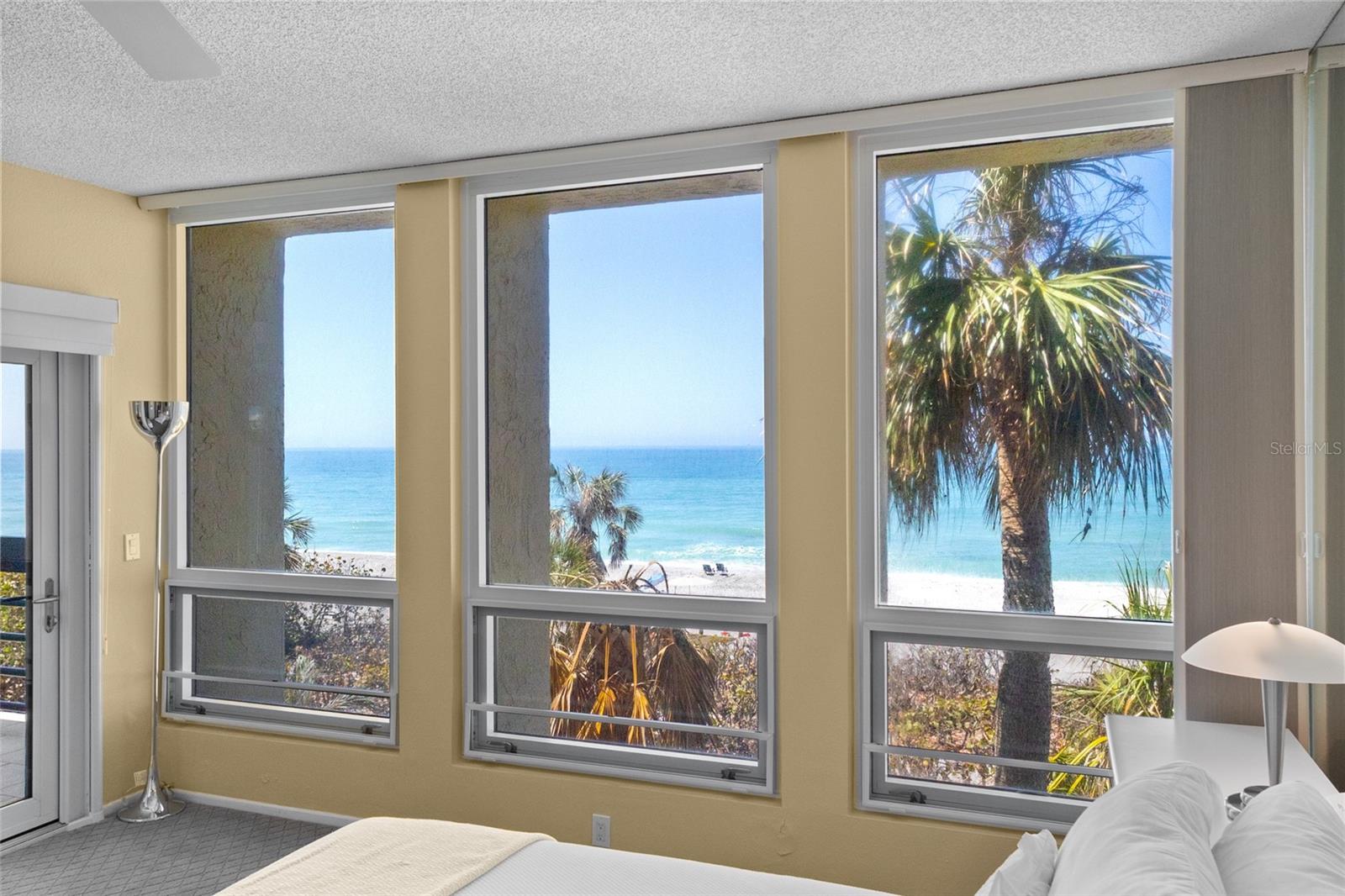 1045 GULF OF MEXICO DR #205, LONGBOAT KEY, FL, 34228