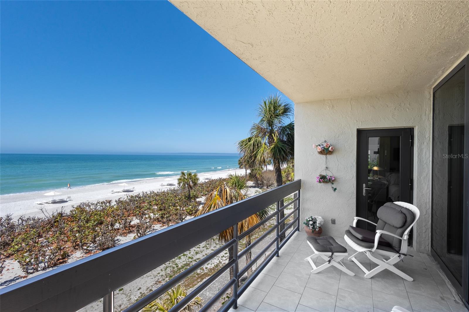 1045 GULF OF MEXICO DR #205, LONGBOAT KEY, FL, 34228