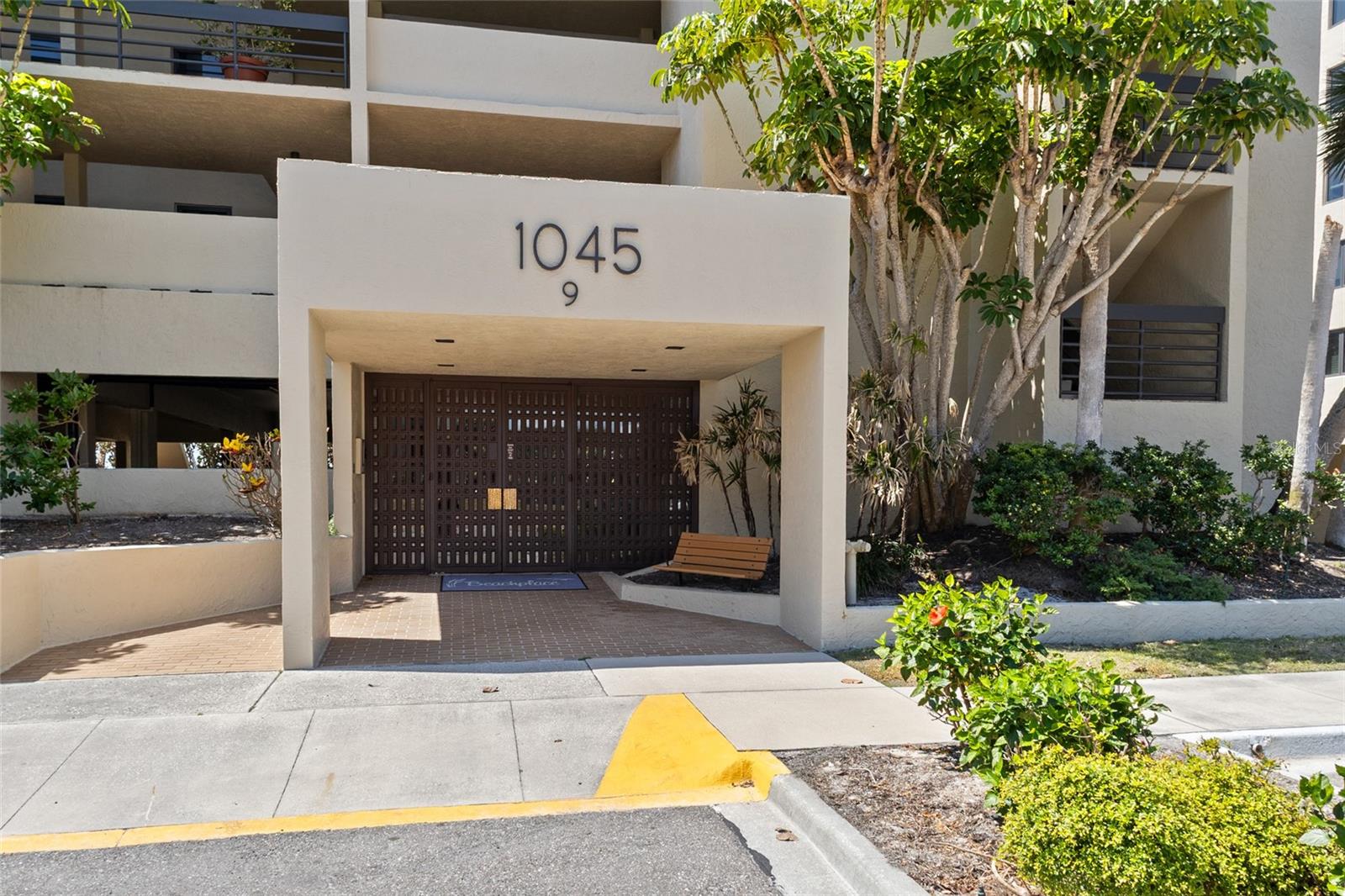 1045 GULF OF MEXICO DR #205, LONGBOAT KEY, FL, 34228