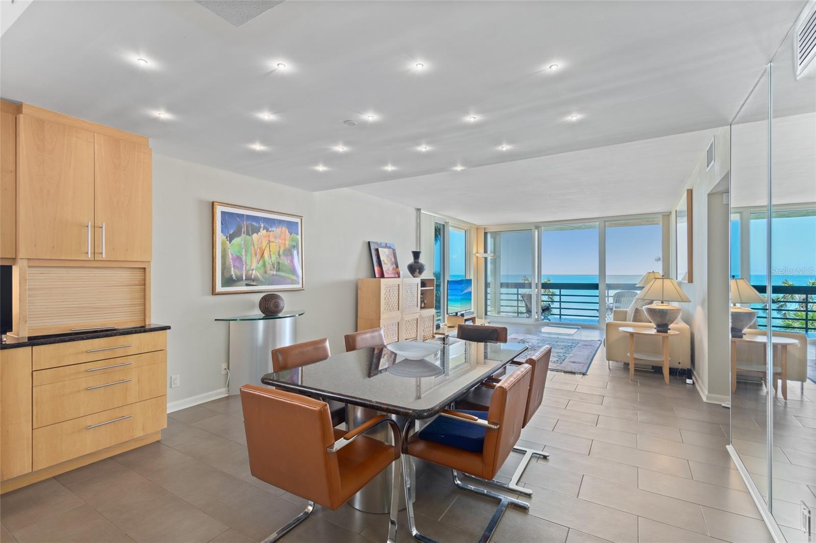 1045 GULF OF MEXICO DR #205, LONGBOAT KEY, FL, 34228