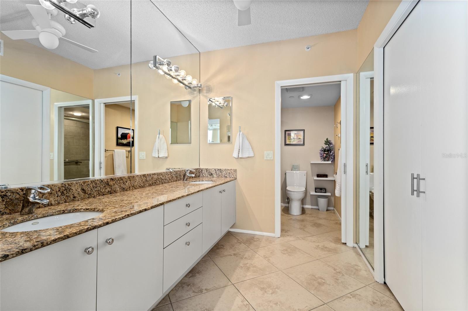 1045 GULF OF MEXICO DR #205, LONGBOAT KEY, FL, 34228