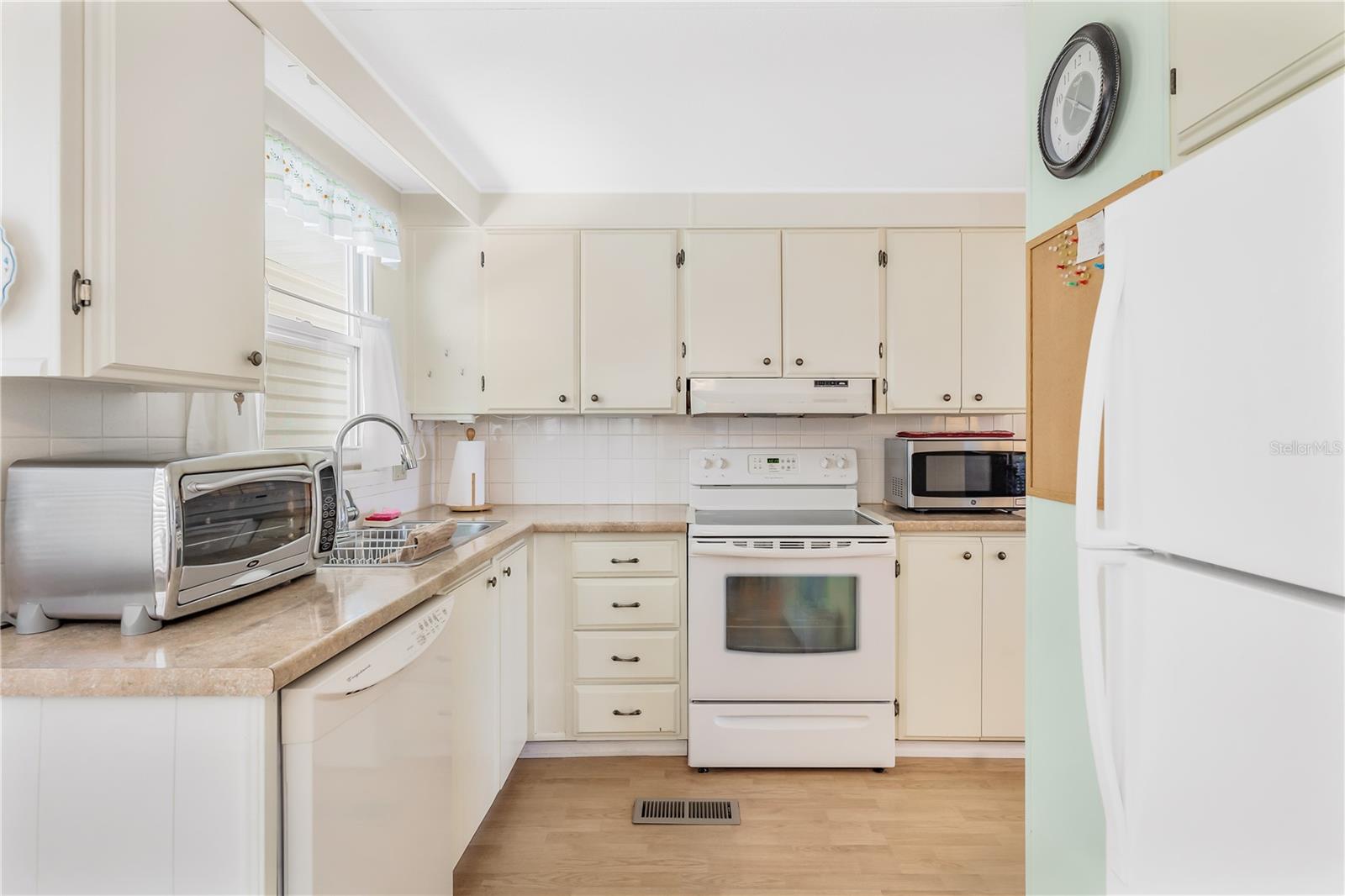 2615 CARPENTER PL, LEESBURG, FL, 34748