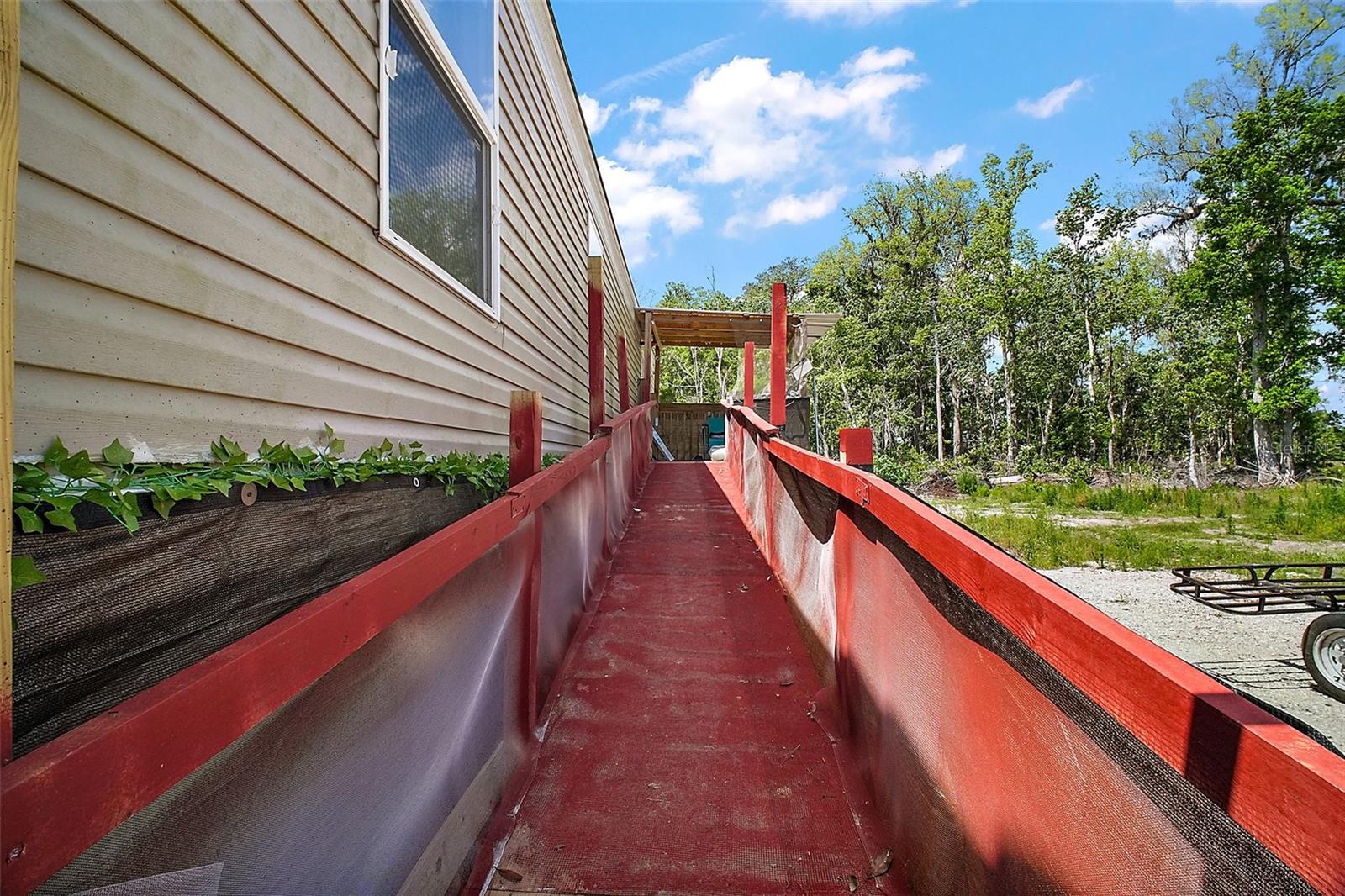 14300 BEVERLY DR, ASTATULA, FL, 34705