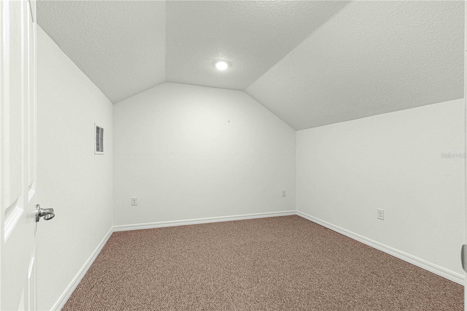9818 SW 99TH LOOP, OCALA, FL, 34481
